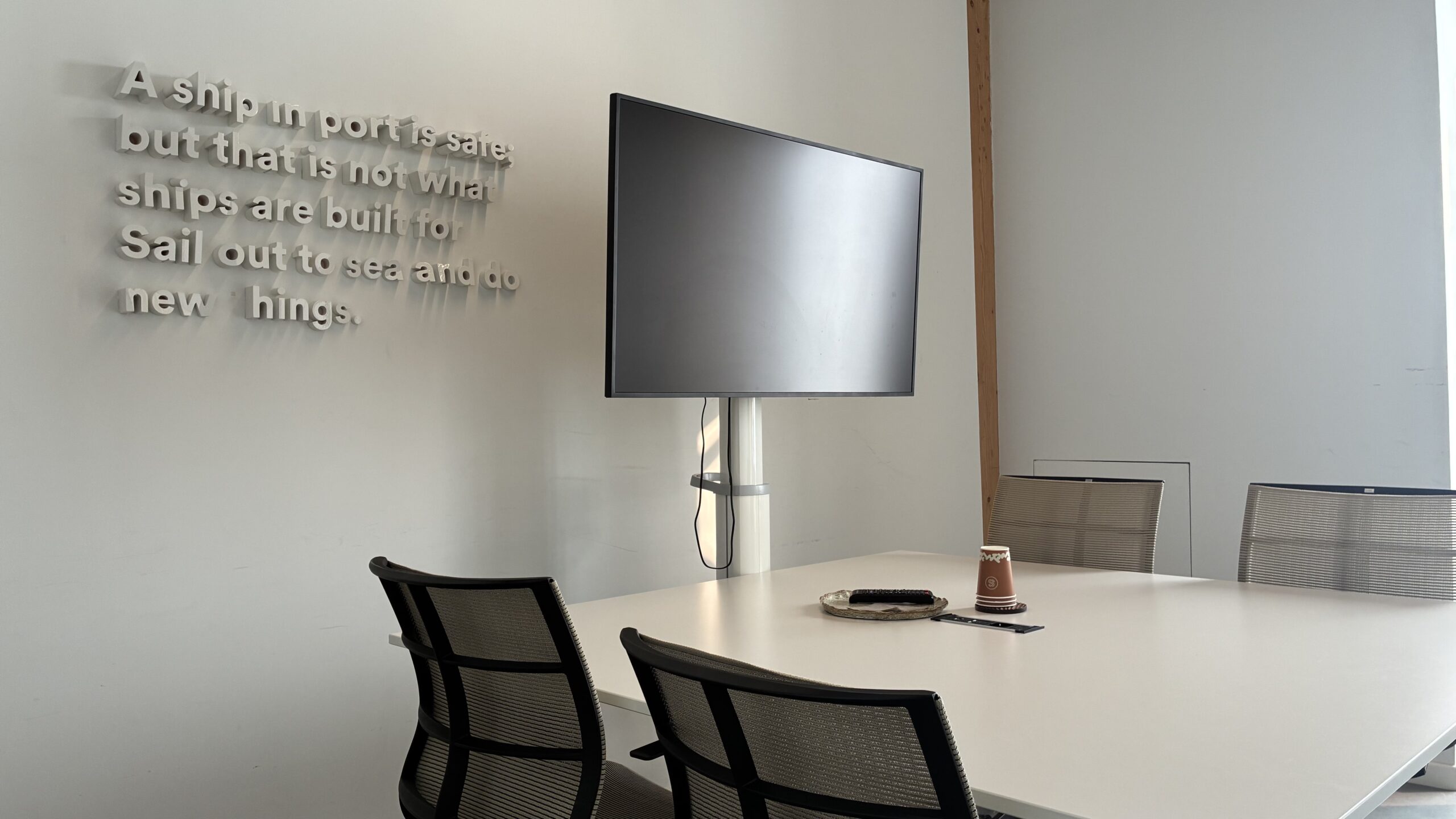 Hopper 1 Sala Meeting