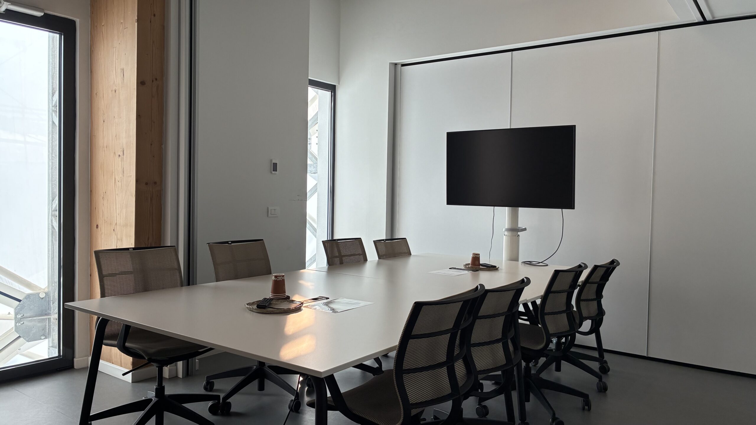 Sala Meeting Hopper medium