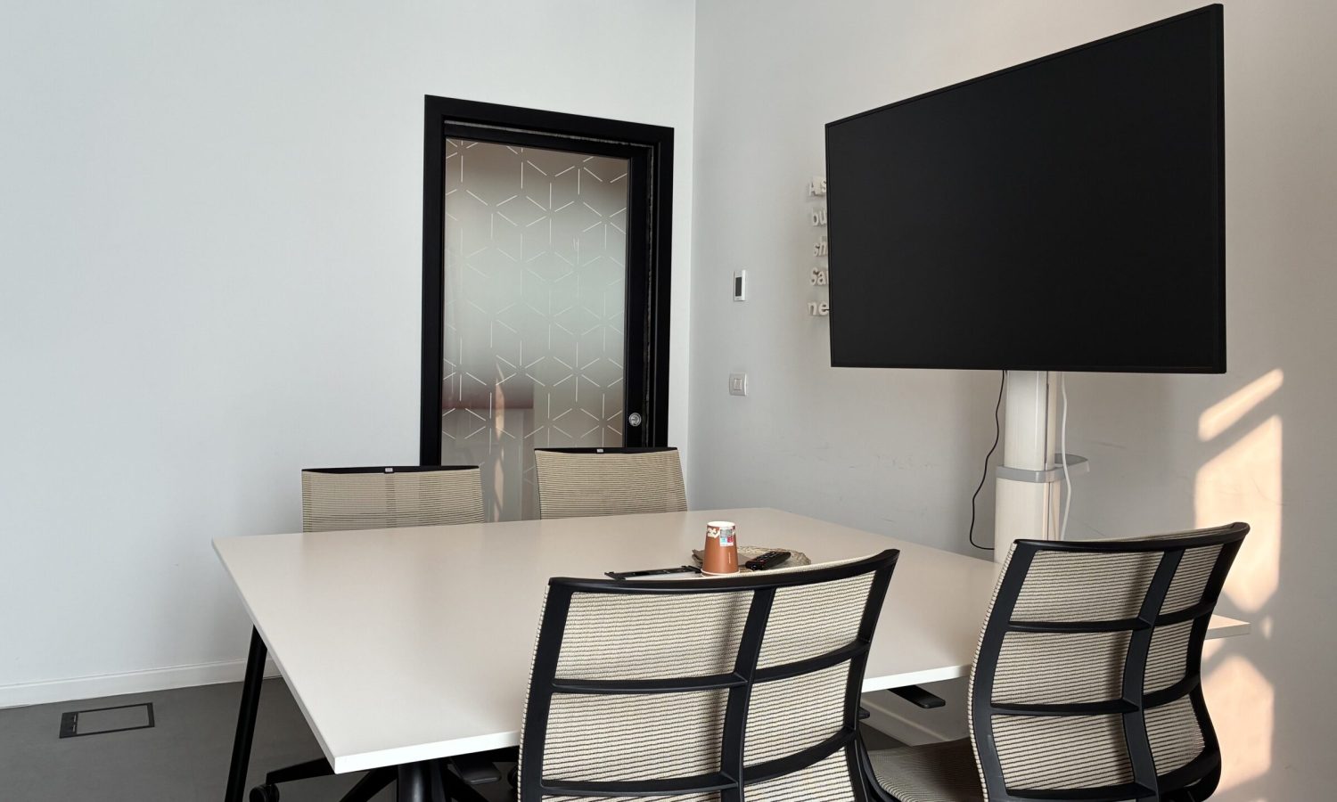 Sala Meeting Hopper 1